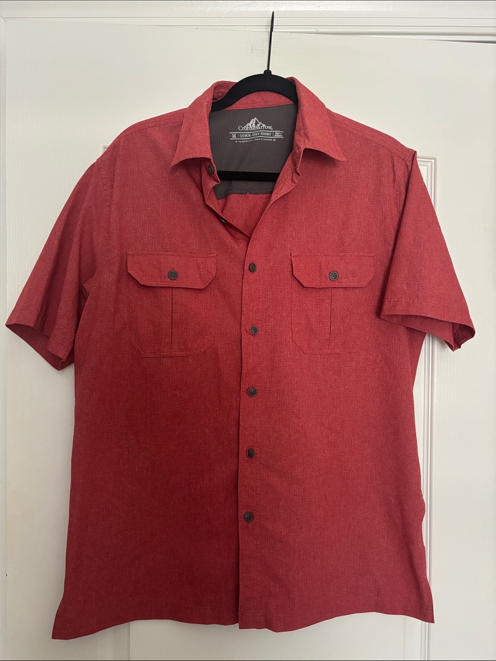 Craghoppers Men’s Short-Sleeve Button-Front Red Camp Shirt